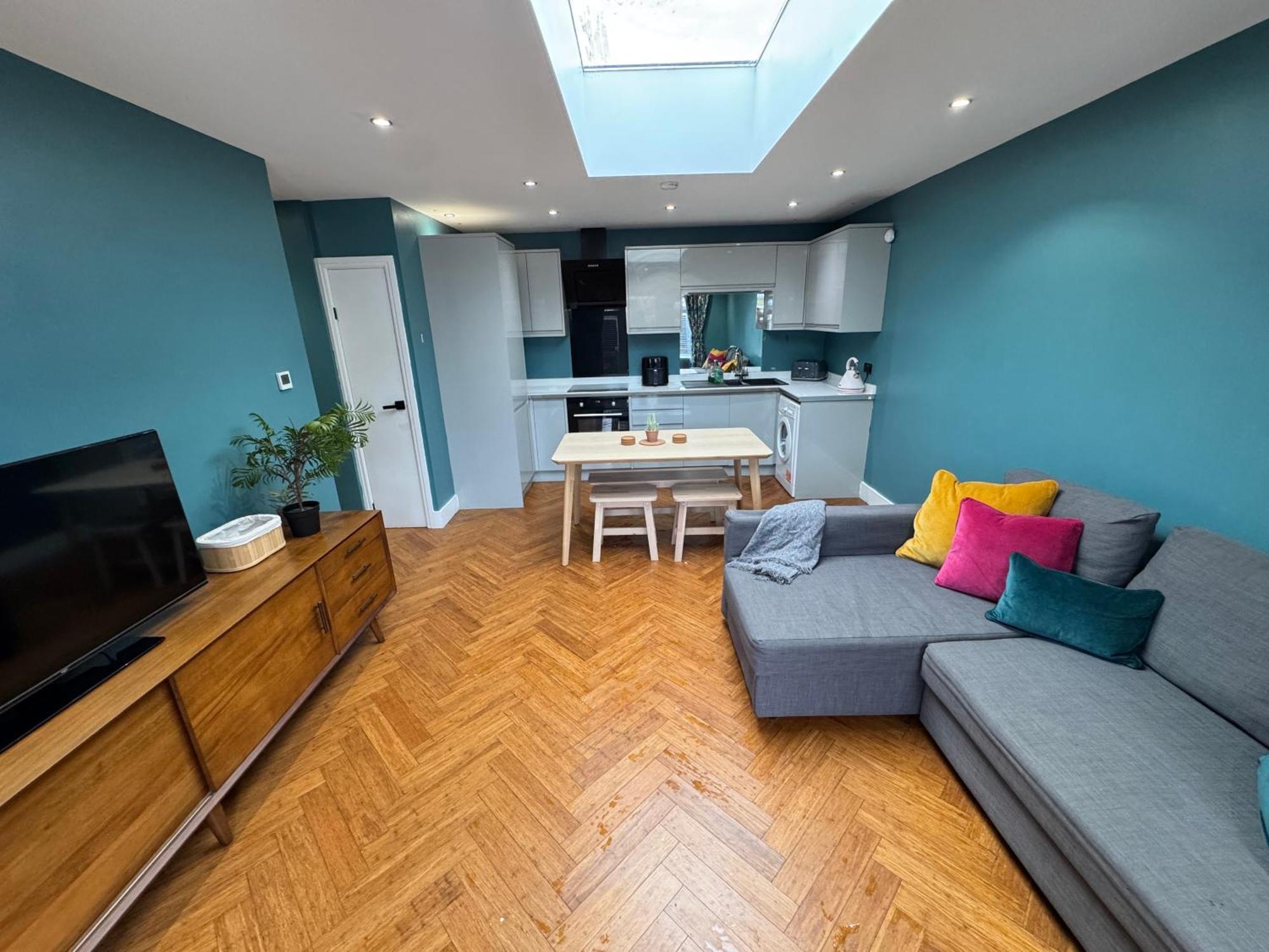 Streatham House - 2 Bedroom - Sleeps 6 - Free Wifi Streatham Vale 외부 사진