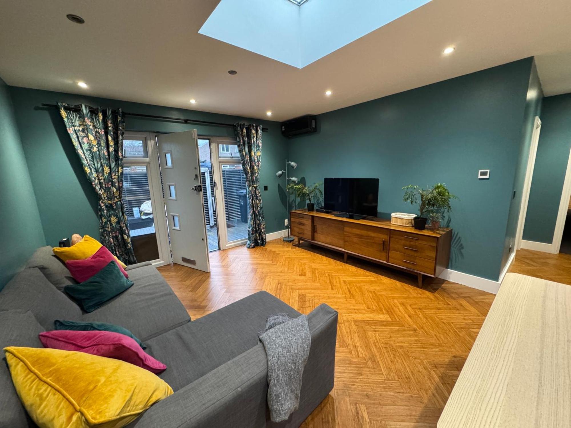 Streatham House - 2 Bedroom - Sleeps 6 - Free Wifi Streatham Vale 외부 사진